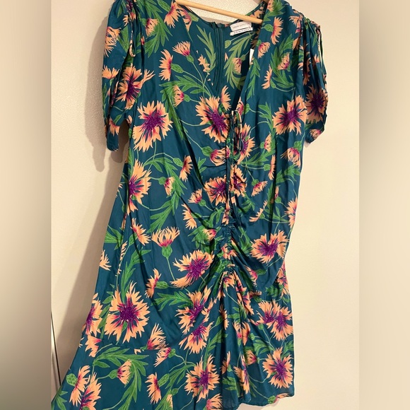 NWT - Urban Outfitters Green Floral Drawstring Ruched Mini Dress Size XL - Picture 2 of 10